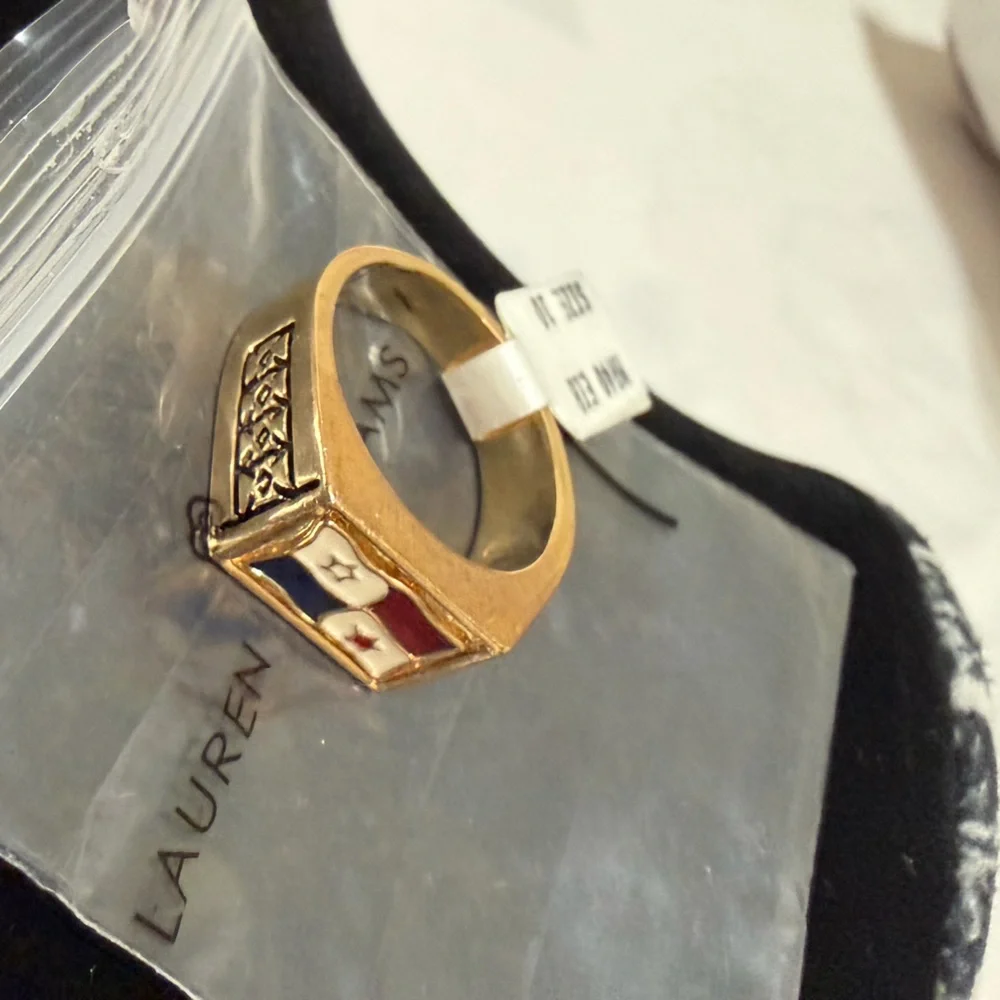 LAUREN G ADAMS STATEMENT RING SZ 10